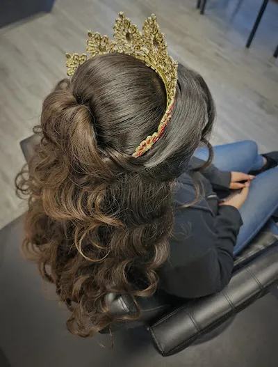 Sandy's Salon and Barber Shop