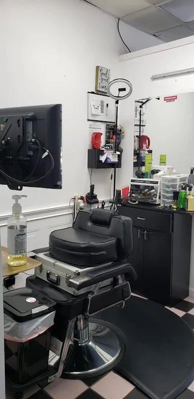 1 Kingdom Cuts Barber & Beauty Spa