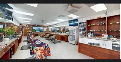 T&T Barber Shop 4