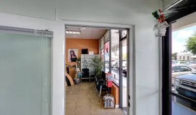 Elisa Beauty Barber Salon
