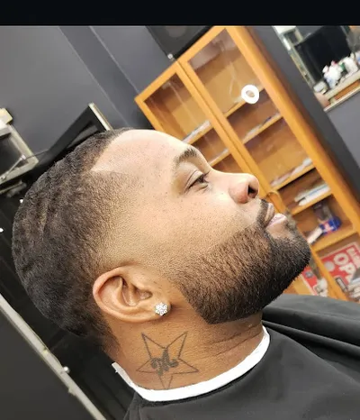 David Warren, Platinum Cuts Barbershop