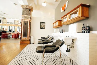 People's Barber & Shop