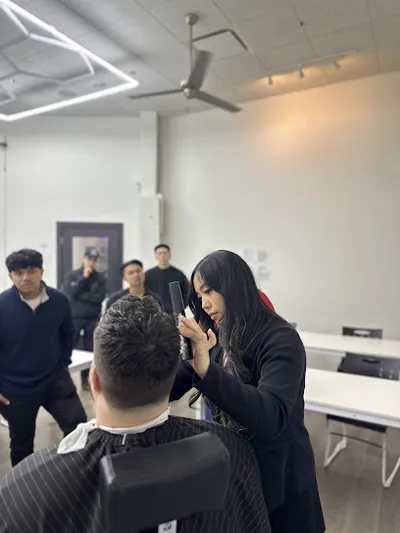 028 Barber School