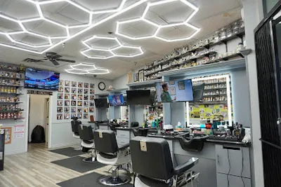 Pavilion Barber Shop - Men's and Kids' Haircut Scottsdale, AZ
