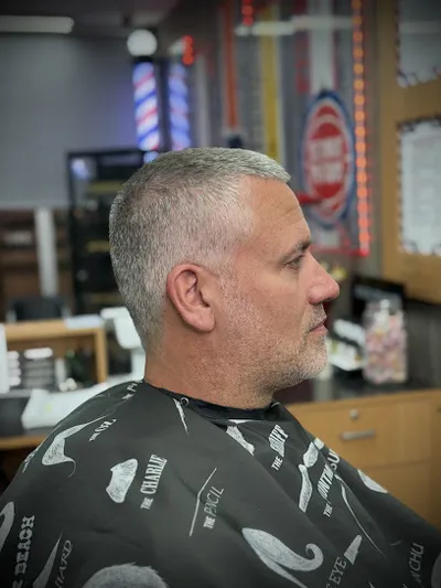 Kingdom Salon / Barbershop