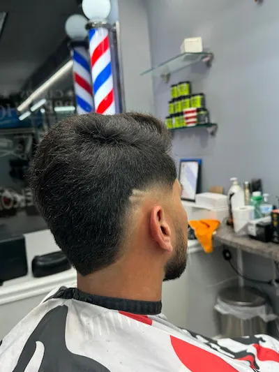 Carlos Barber Shop