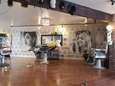 Ronin Barber Shop