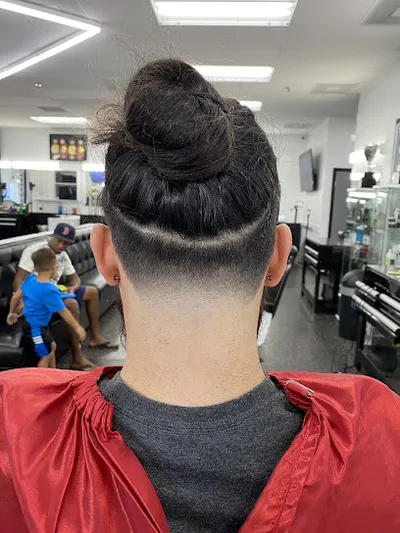 Nunezkutz barbershop