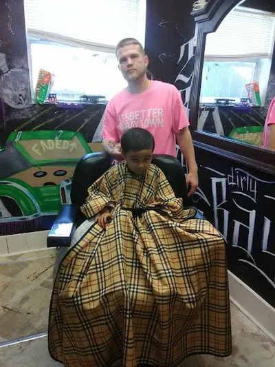 Manuel's Barbershop Baytown