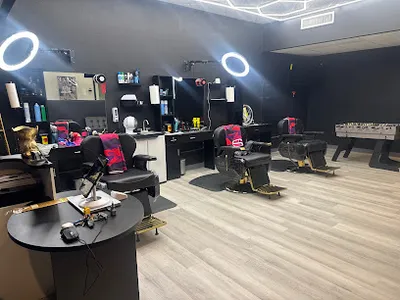 JL Luxury Barber studio