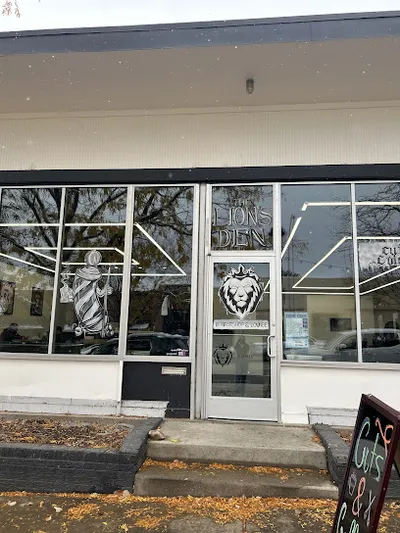 Lions Den Barbershop & Lounge/Creative Minds Barbershop