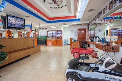 LARRY'S BARBER SHOP