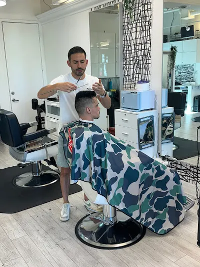 Orlando Tapia barber@ fantasy hair salon