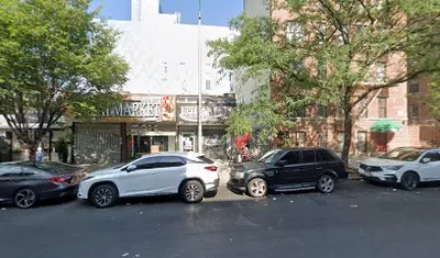 Uptown Cuts A New York Barber Shop