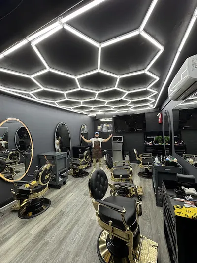 Yeltsin Barbershop inc.