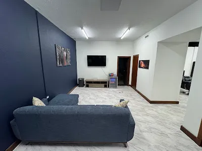SUAVE BARBER STUDIO