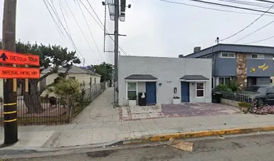 Rodolfos Barbershop