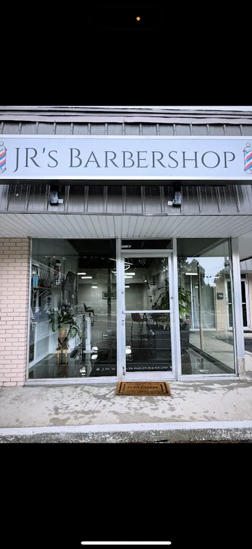 JR's Barbershop