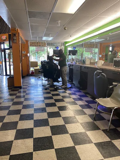 Barber Drew's Unisex Salon