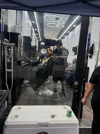 Hino’s Barbershop