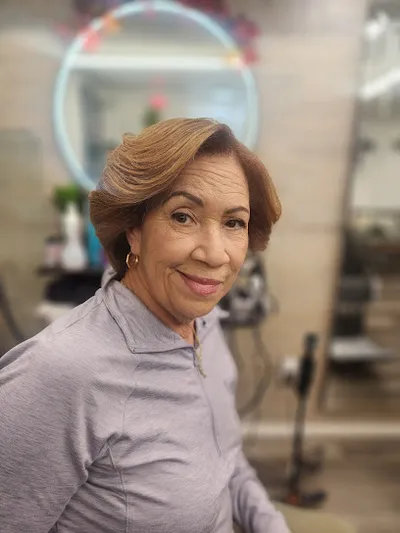 Kenia Hair Studio & Barbershop