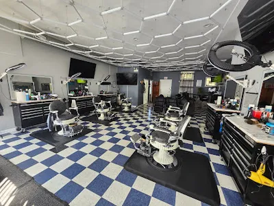 Lalo’s Barbershop
