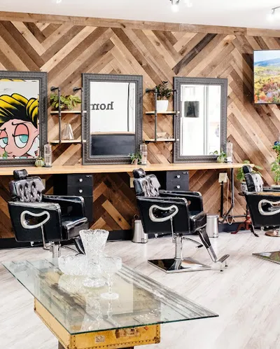 Hombre Salon & Barber Shop