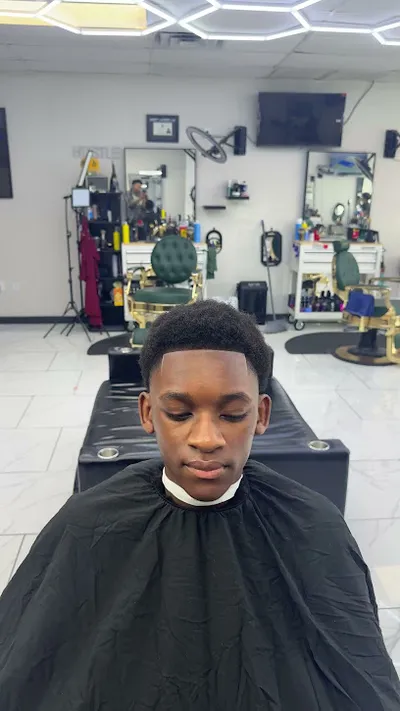 Frisco Barber Chris Moore