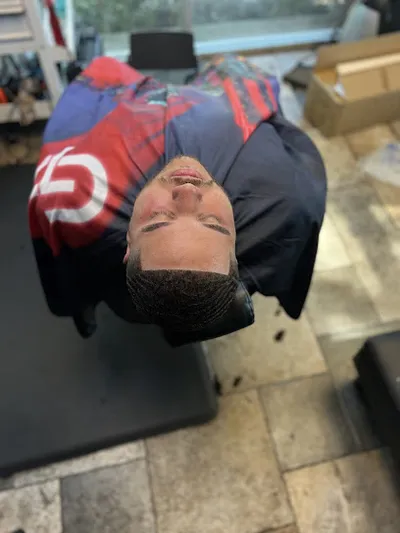 uncut barber studio