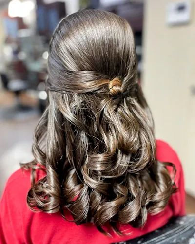 Estilos Salon & Barber