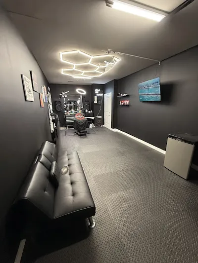 Tainos Barbershop and Lounge