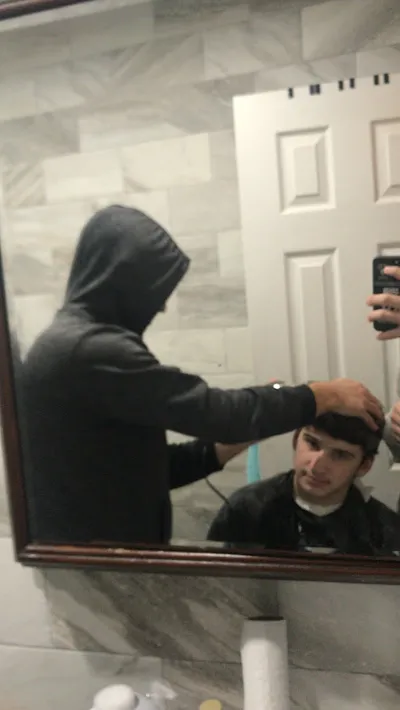 Mendel’s barber shop