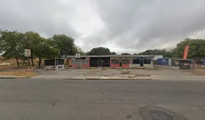 10 east barber shop