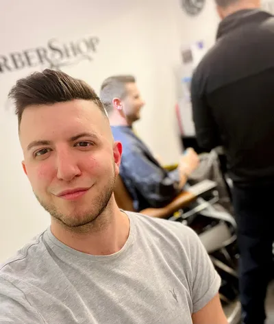 BENJAMIN BARBER
