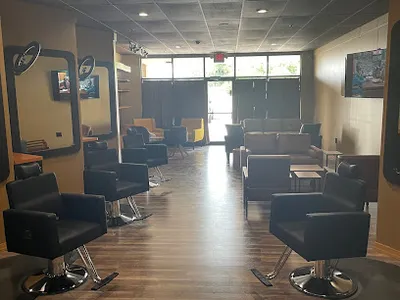 Klassic Guy Barber Lounge