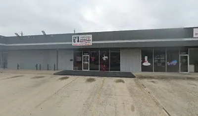 Undeniable Barber & Beauty Salon