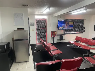 T J's Barber Shop