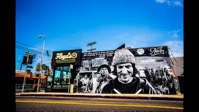 Floyd's 99 Barbershop