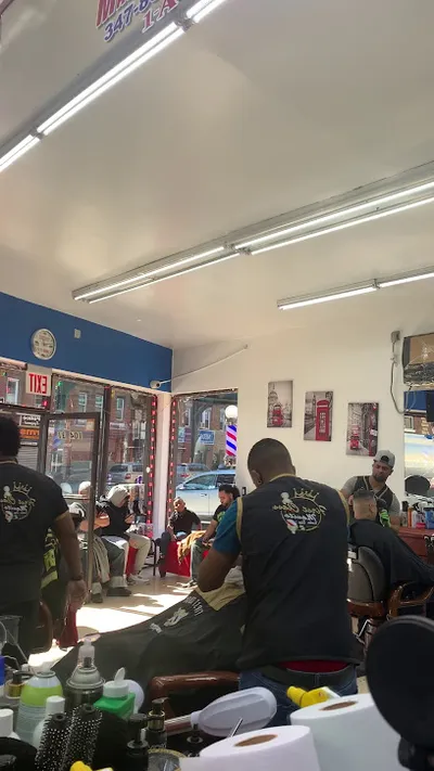 Manito Barber shop 2