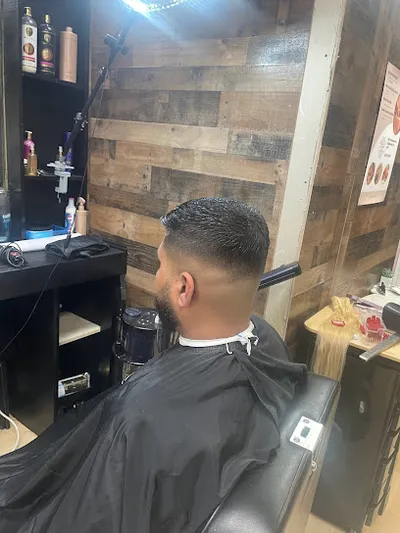 Fiatluxcutspro barbershop