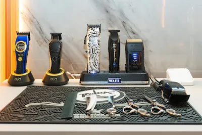 Dundun’s - Barber Shop Coral Gables