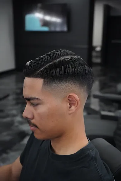 The Rich Barber Lounge