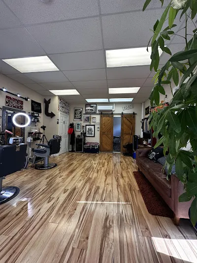 GetFresh Barbershop / Tattoo Studio