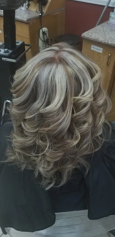 Angels Barber & Beauty Full