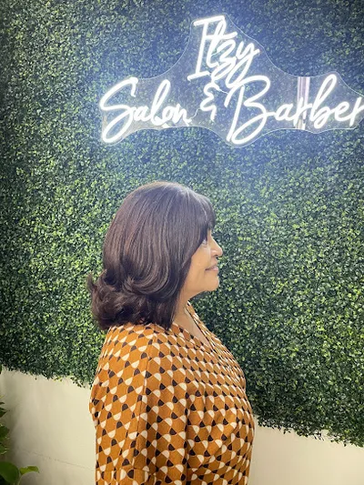Itzy Beauty Salon&barber