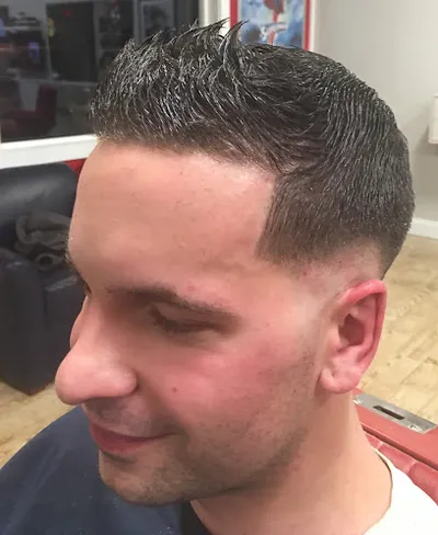 CLEAN CUT Barbershop