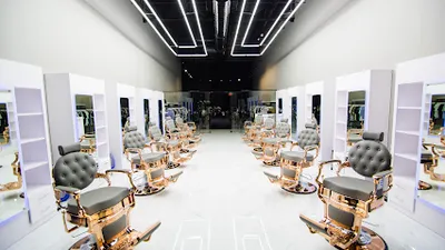 VIP BARBER & BOUTIQUE