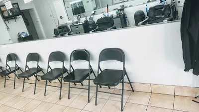 Quartz Hill Barbershop