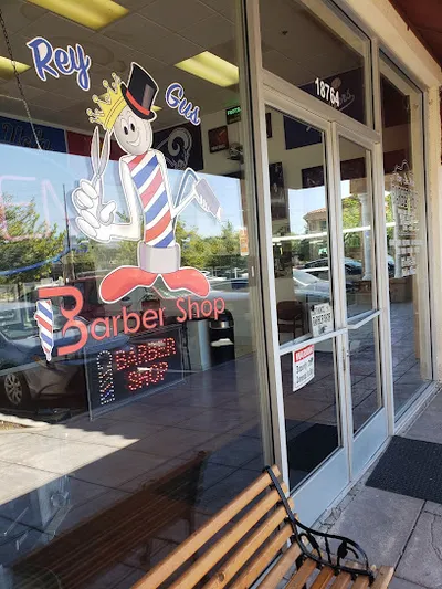 Rey & Gus Barber Shop