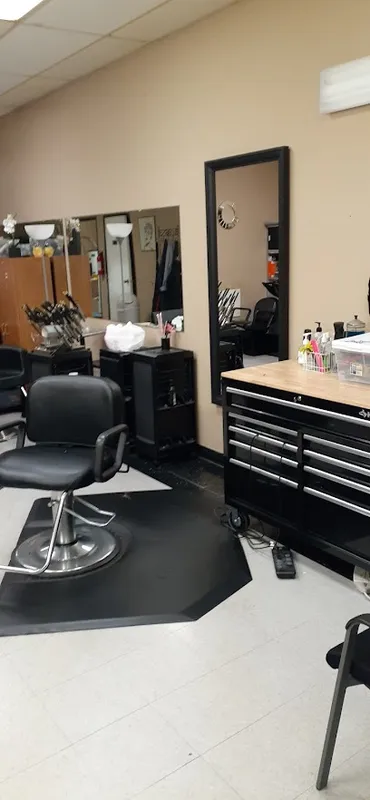 Ray's Barber and Beauty
